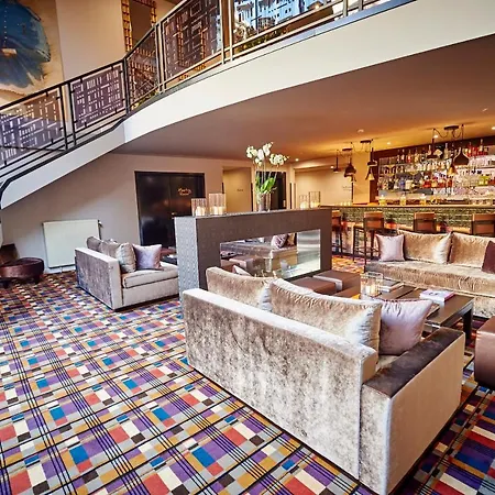Floris Avenue 4*
