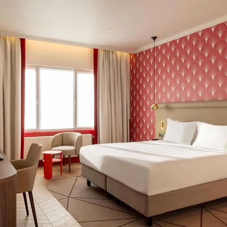 Floris Avenue Hotel